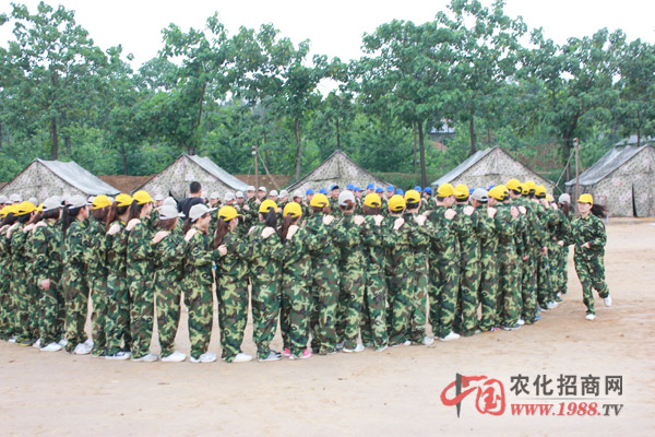 �Ҟ����������˞���