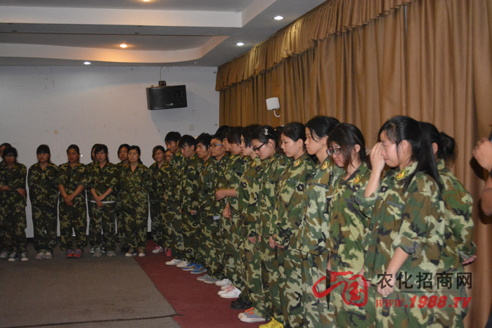 �L(f��ng)��